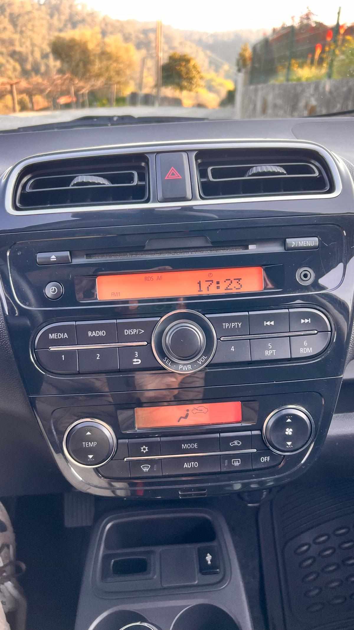 mitsubishi-space-star-1-2-2019-gasolina-1193cc