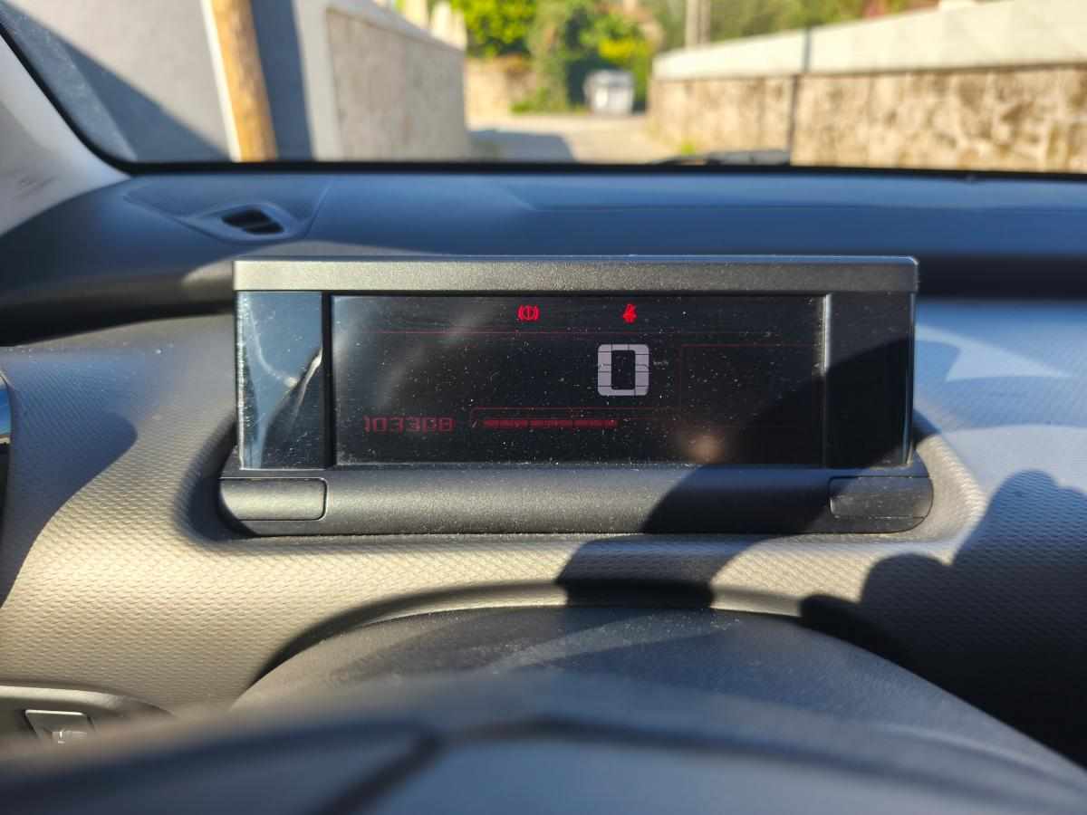 citroen-c4-cactus-1-2-puretech-2015-gasolina-1199cc