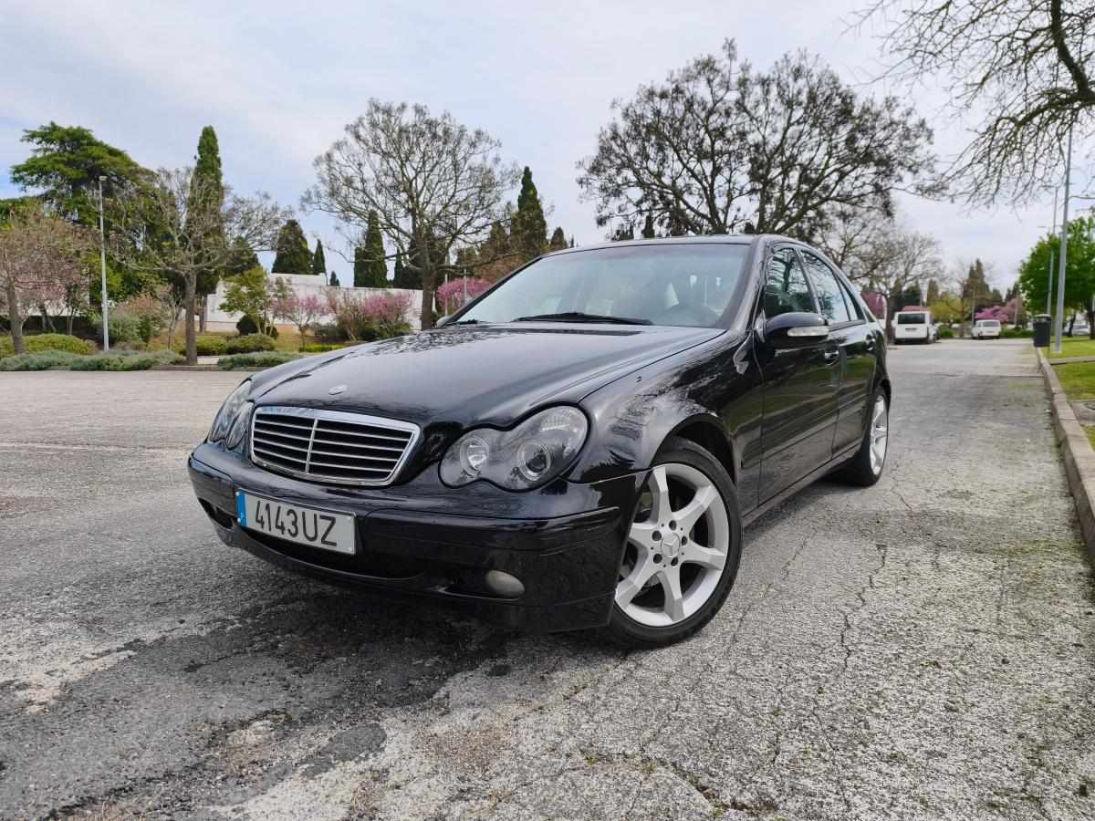 mercedes-benz-classe-c-c-200-cdi-2003-diesel-2148cc