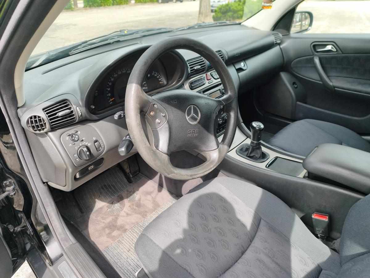 mercedes-benz-classe-c-c-200-cdi-2003-diesel-2148cc
