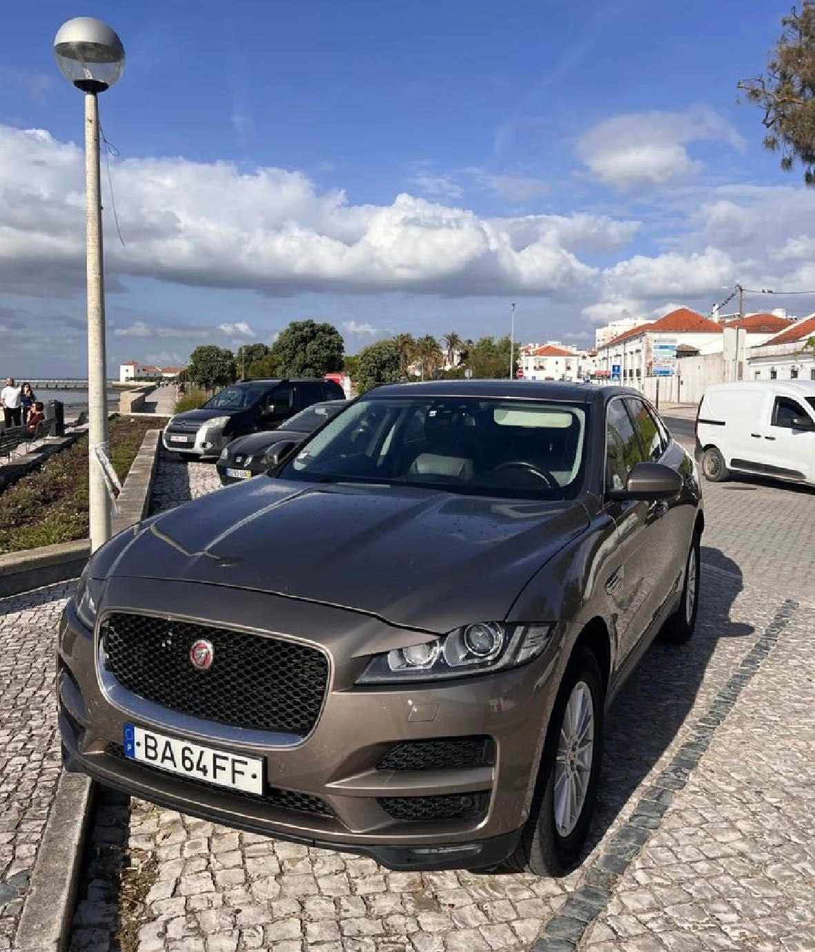 jaguar-f-pace-20d-awd-2017-diesel-1999cc
