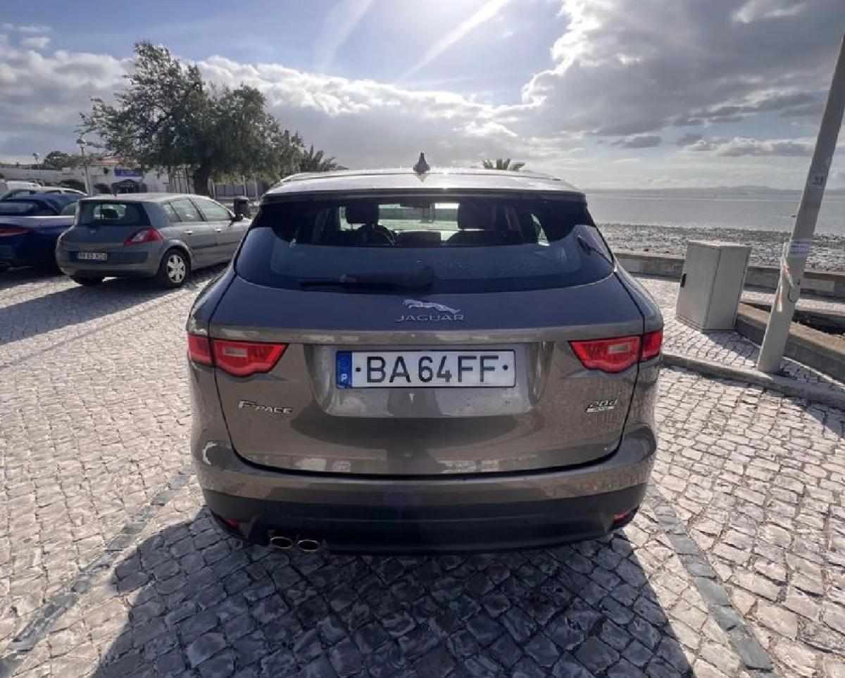 jaguar-f-pace-20d-awd-2017-diesel-1999cc