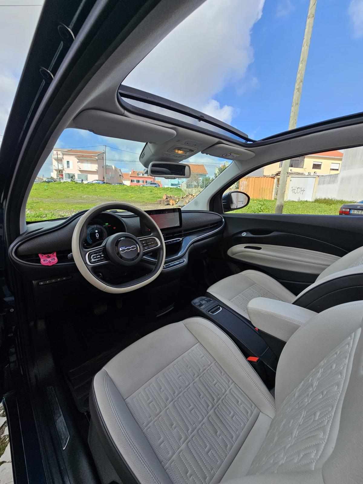 fiat-500e-42-kwh-2022-eletrico