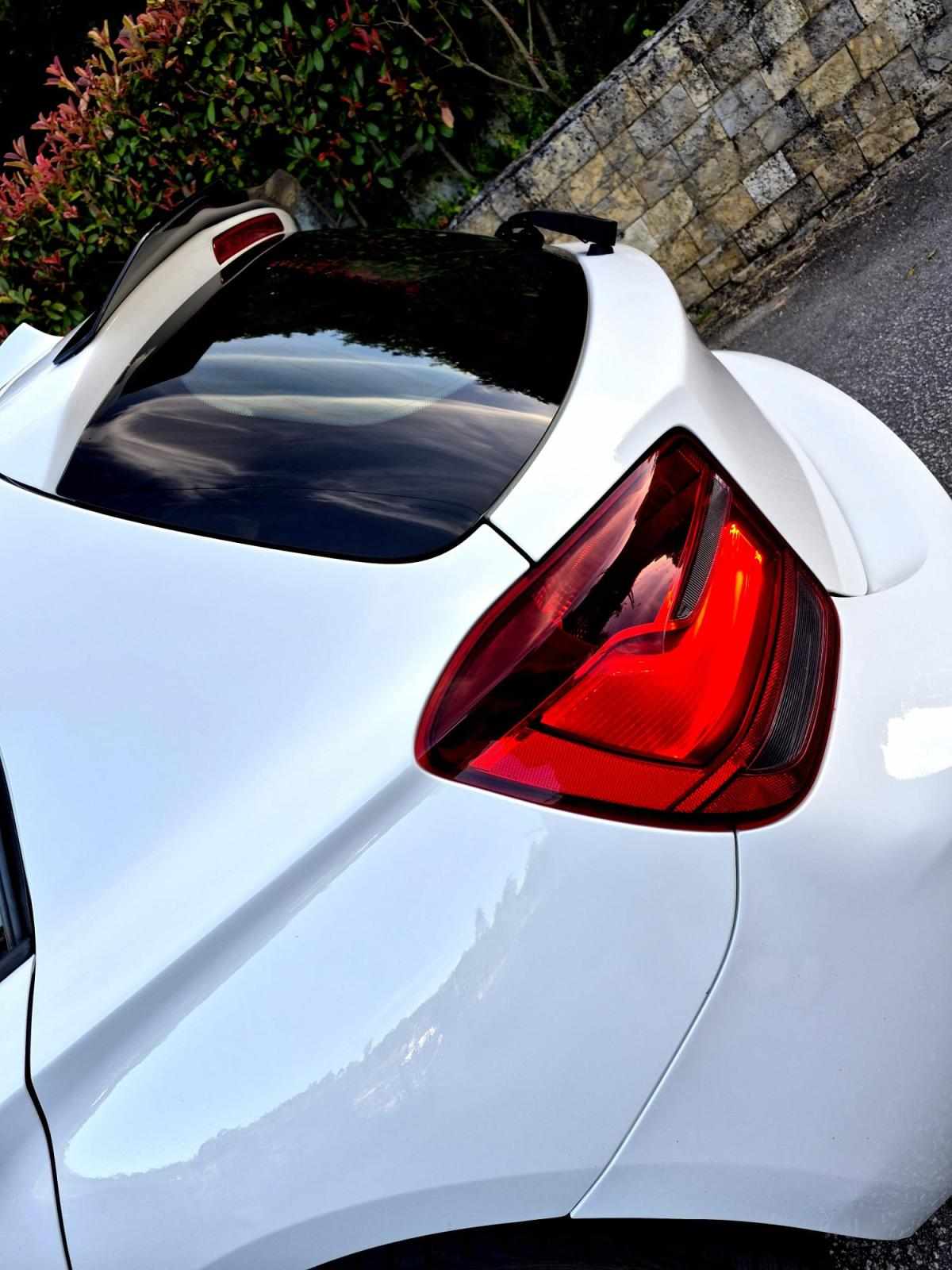 bmw-serie-1-116i-2012-gasolina-1598cc