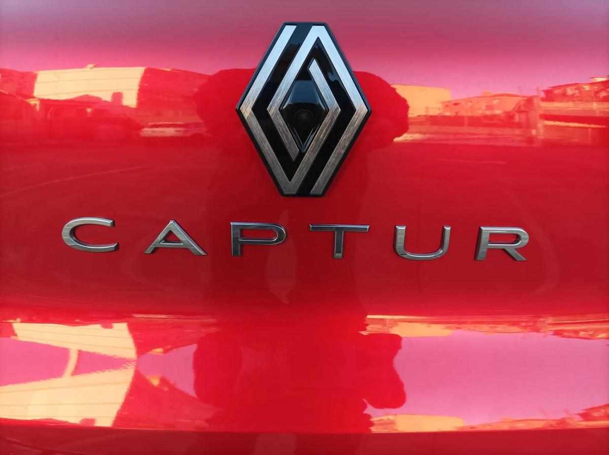 renault-captur-1-3-tce-2024-gasolina-1332cc