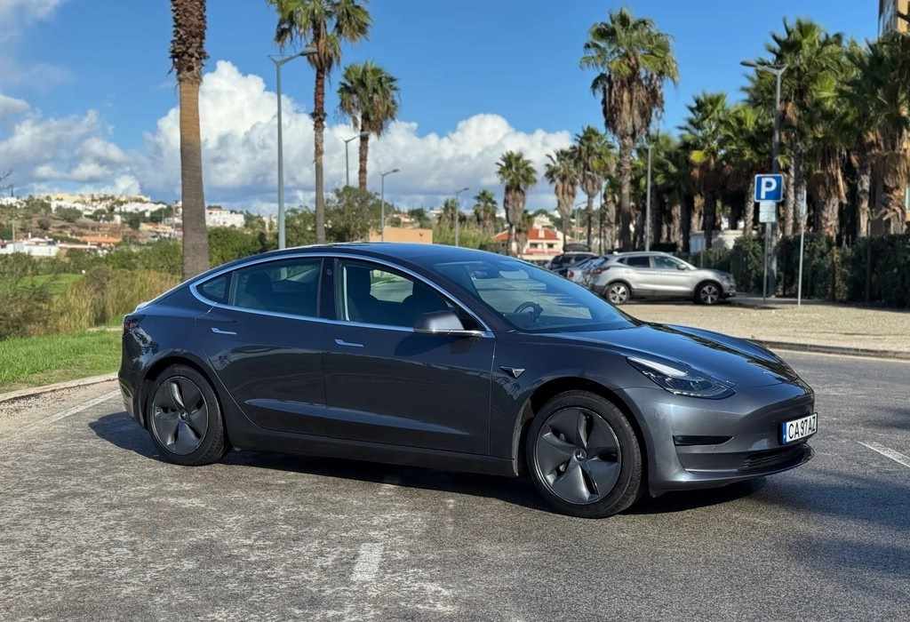 tesla-model-3-2020-eletrico