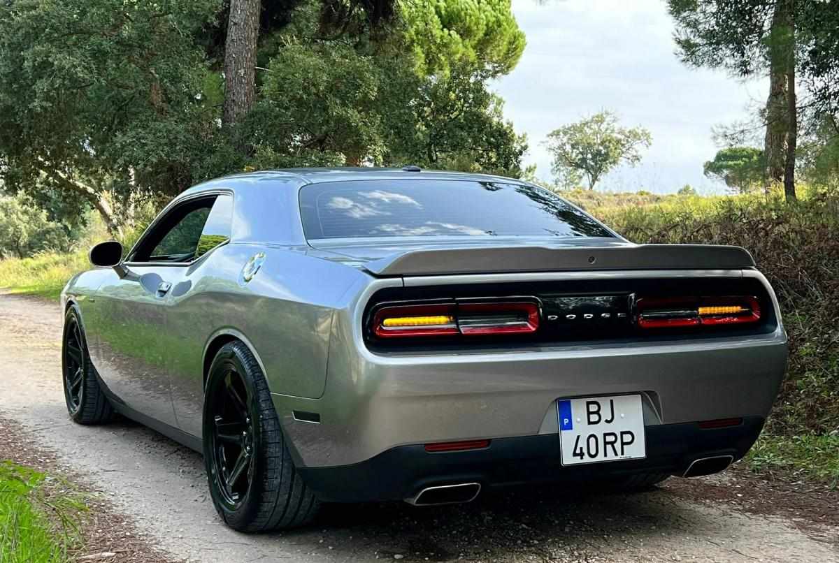 dodge-challenger-2018-gasolina-5654cc