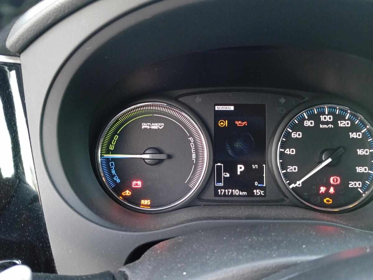 mitsubishi-outlander-2-0-p-hev-4wd-2016-gasolina-1998cc