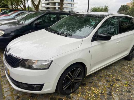 skoda-rapid-1-6-tdi-2015-diesel-1598cc