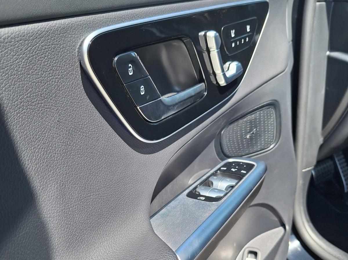mercedes-benz-glc-300-de-4matic-2023-diesel-1993cc