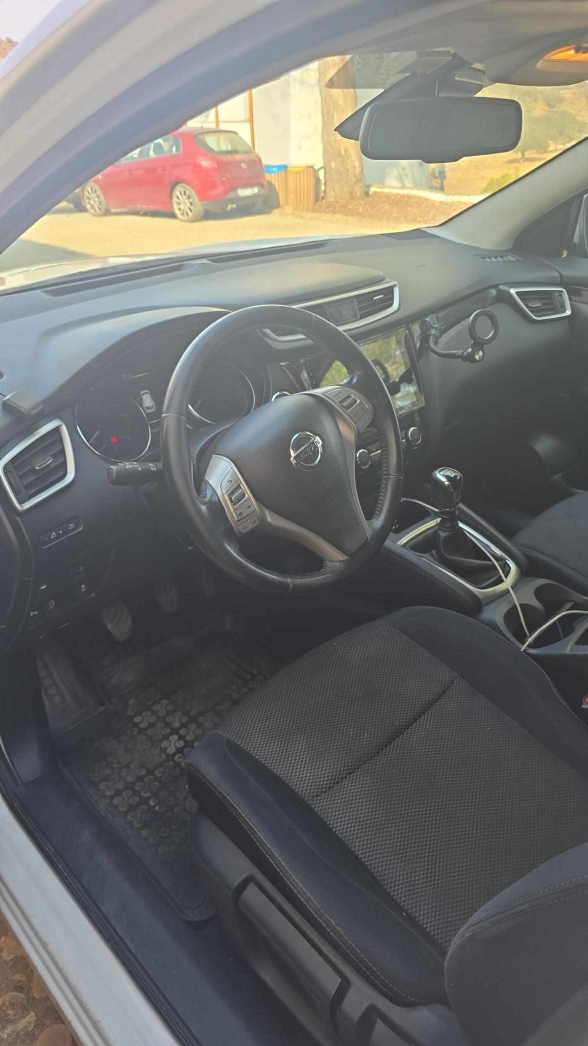 nissan-qashqai-1-5-dci-2015-diesel-1461cc