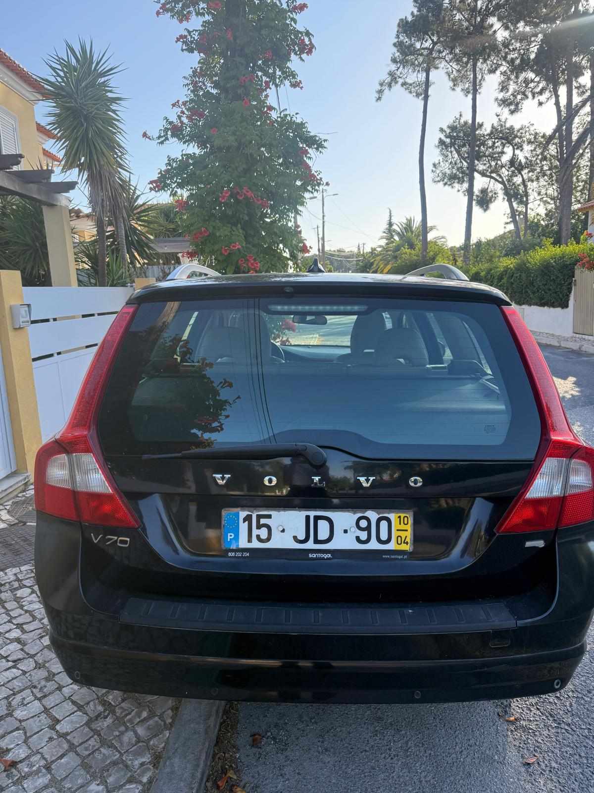 volvo-v70-1-6d-drive-2010-diesel-1560cc
