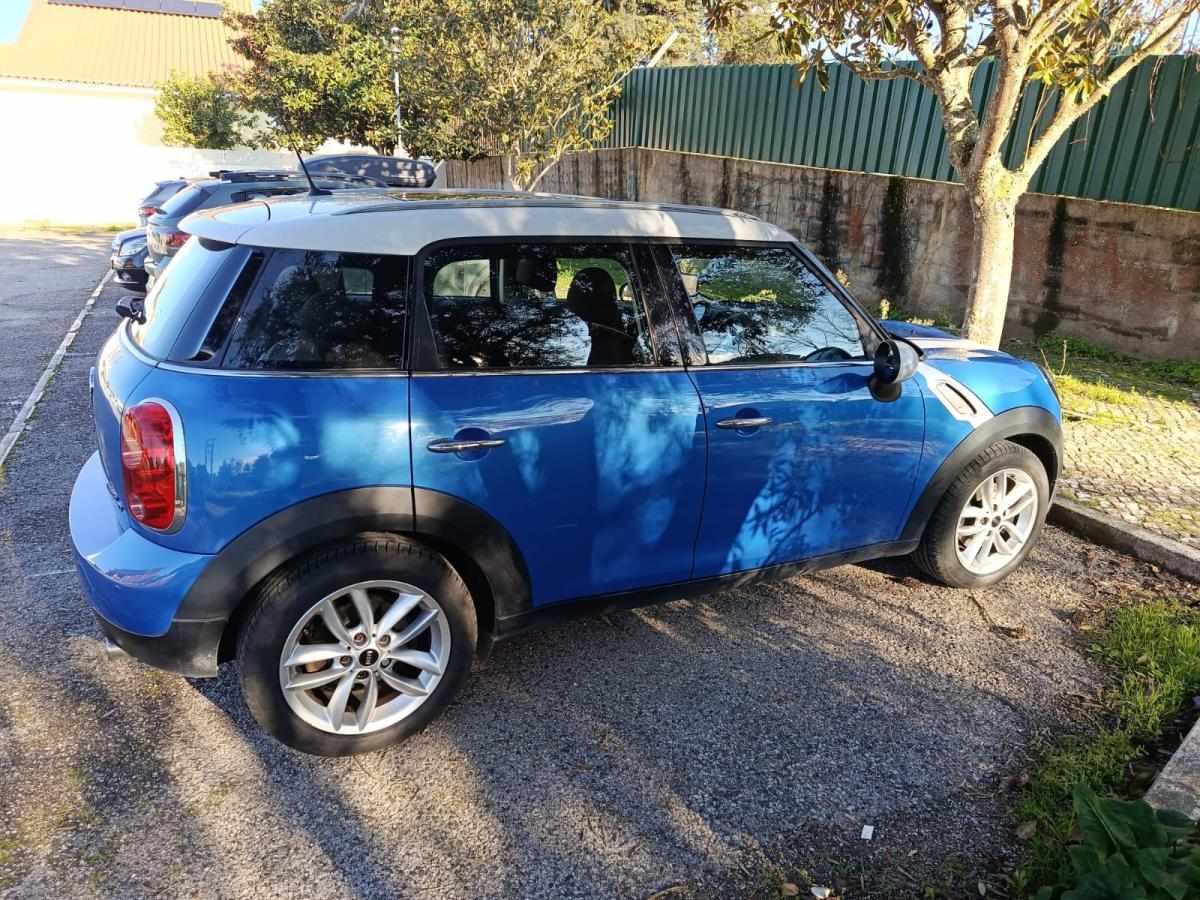 mini-countryman-d-2-0-2011-diesel-1598cc