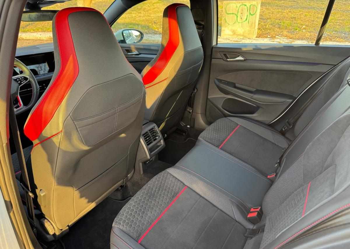 volkswagen-golf-2-0-tsi-2022-gasolina-1984cc