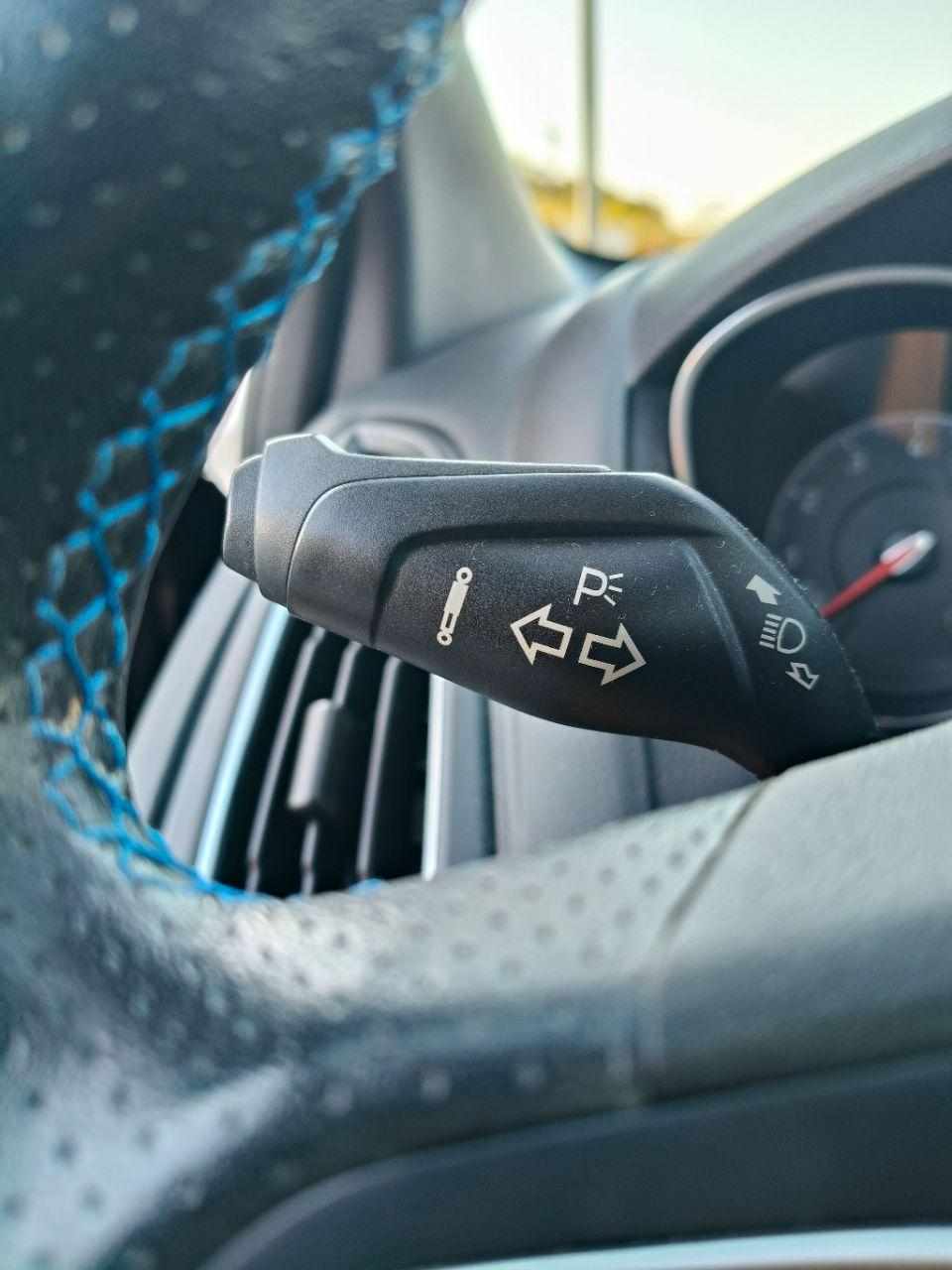 ford-focus-rs-2-3-ecoboost-awd-2018-gasolina-2261cc