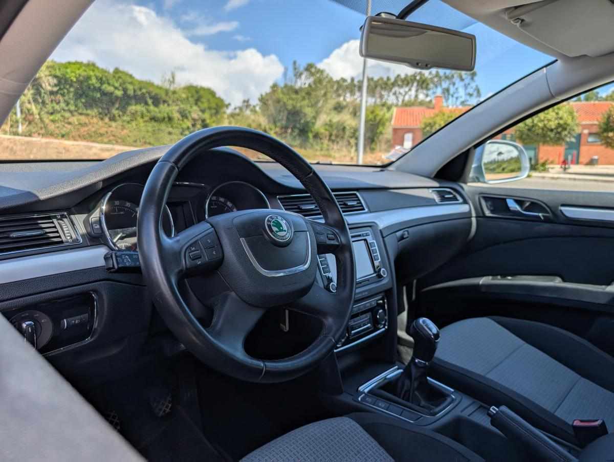skoda-superb-1-9-tdi-2010-diesel-1896cc