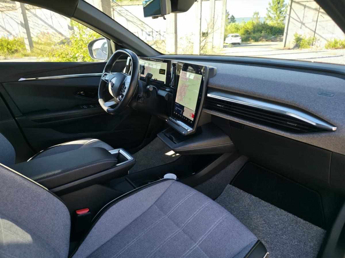 renault-megane-e-tech-ev40-2022-eletrico