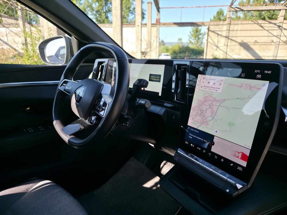 renault-megane-e-tech-ev40-2022-eletrico