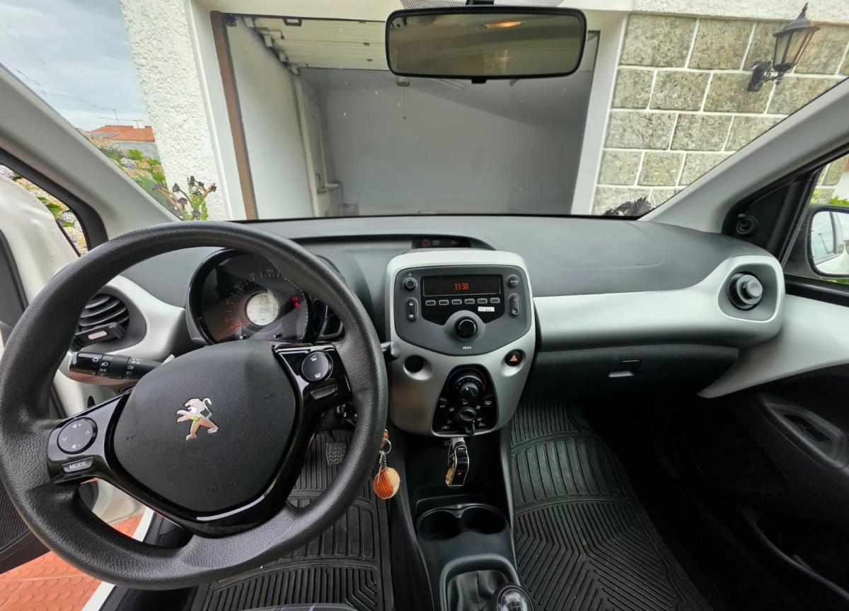 peugeot-108-1-0-vti-2017-gasolina-998cc