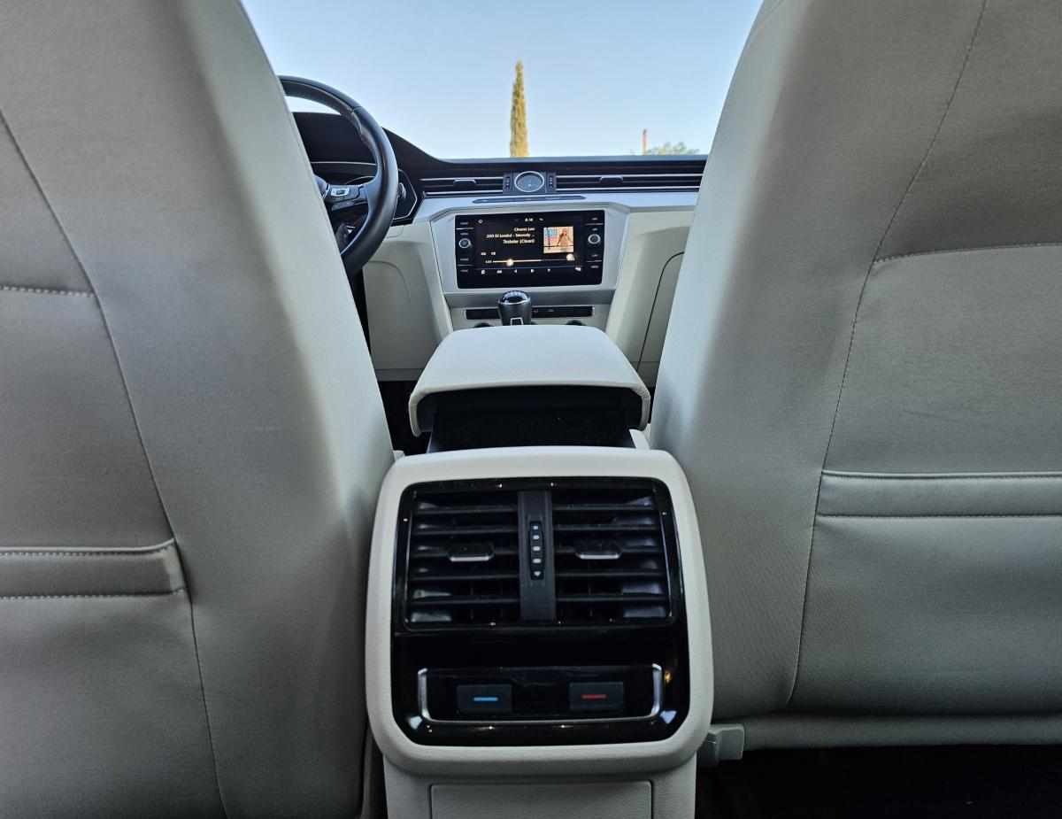 volkswagen-passat-2-0-tdi-bluemotion-2019-diesel-1968cc