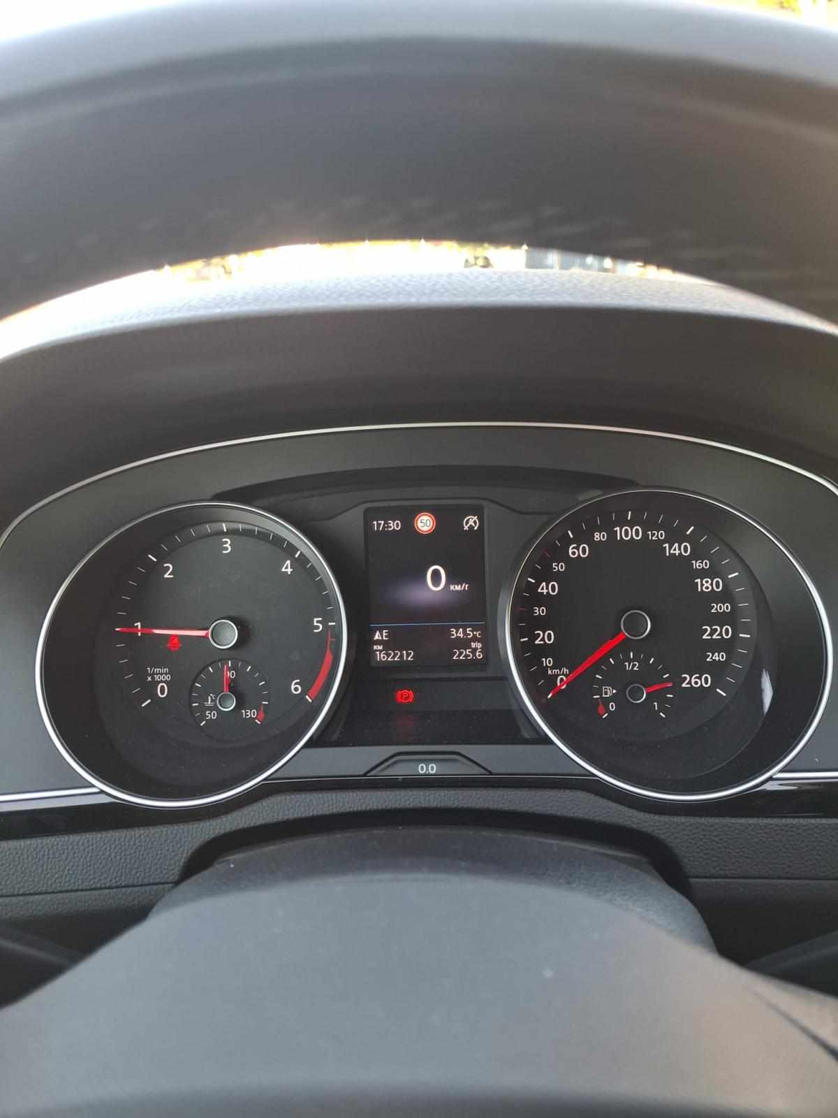 volkswagen-passat-2-0-tdi-bluemotion-2022-diesel-1968cc