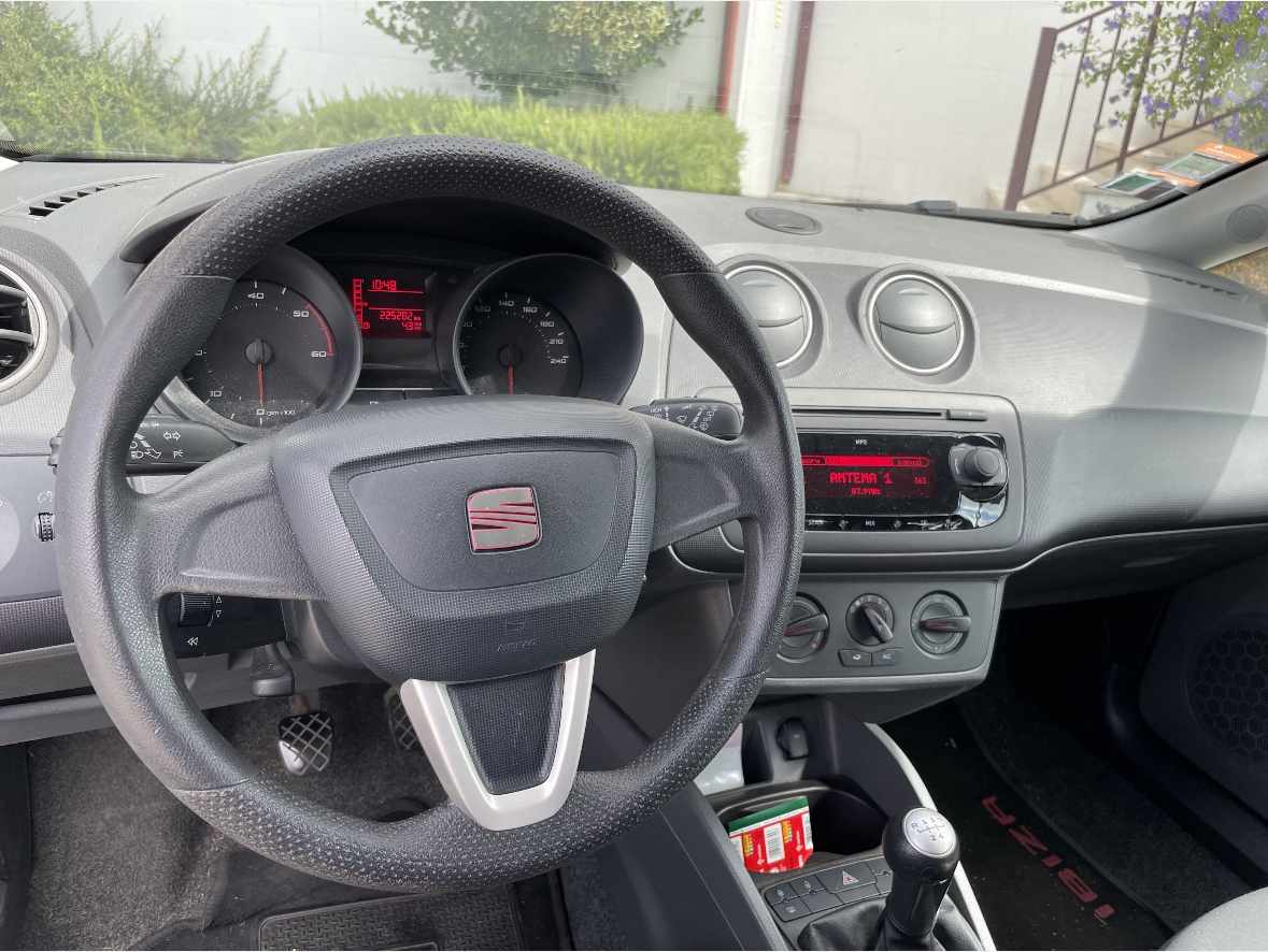 seat-ibiza-1-6-tdi-2011-diesel-1598cc