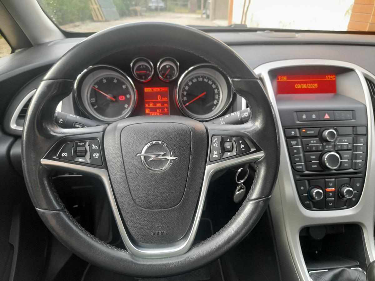 opel-astra-1-3-cdti-ecoflex-1-2-2013-diesel-1248cc