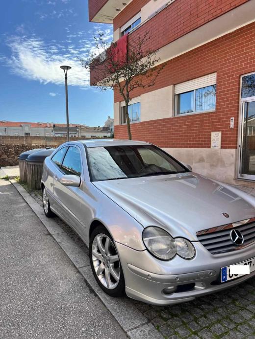 mercedes-benz-classe-c-c-220-cdi-2002-diesel-2148cc