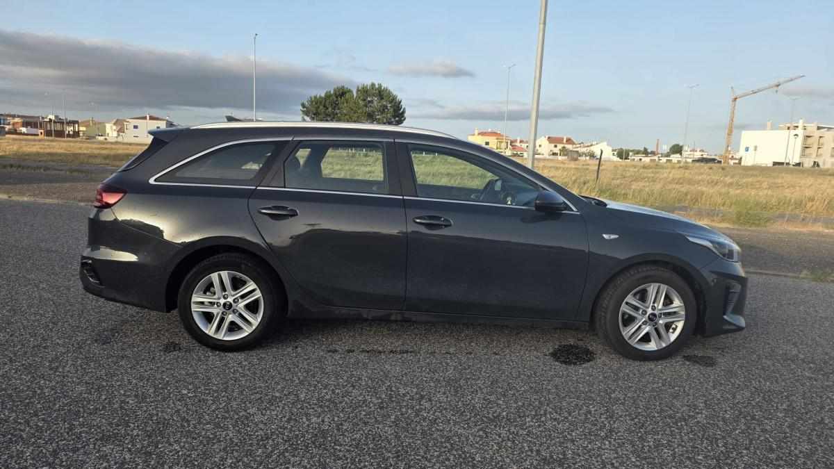 kia-ceed-1-6-crdi-2019-diesel-1598cc