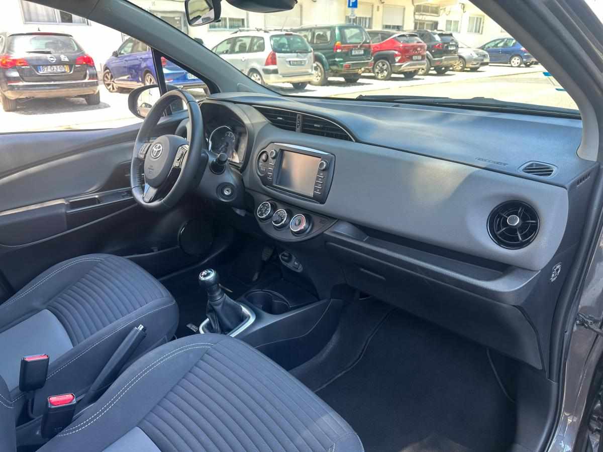 toyota-yaris-1-0-vvt-i-2017-gasolina-998cc