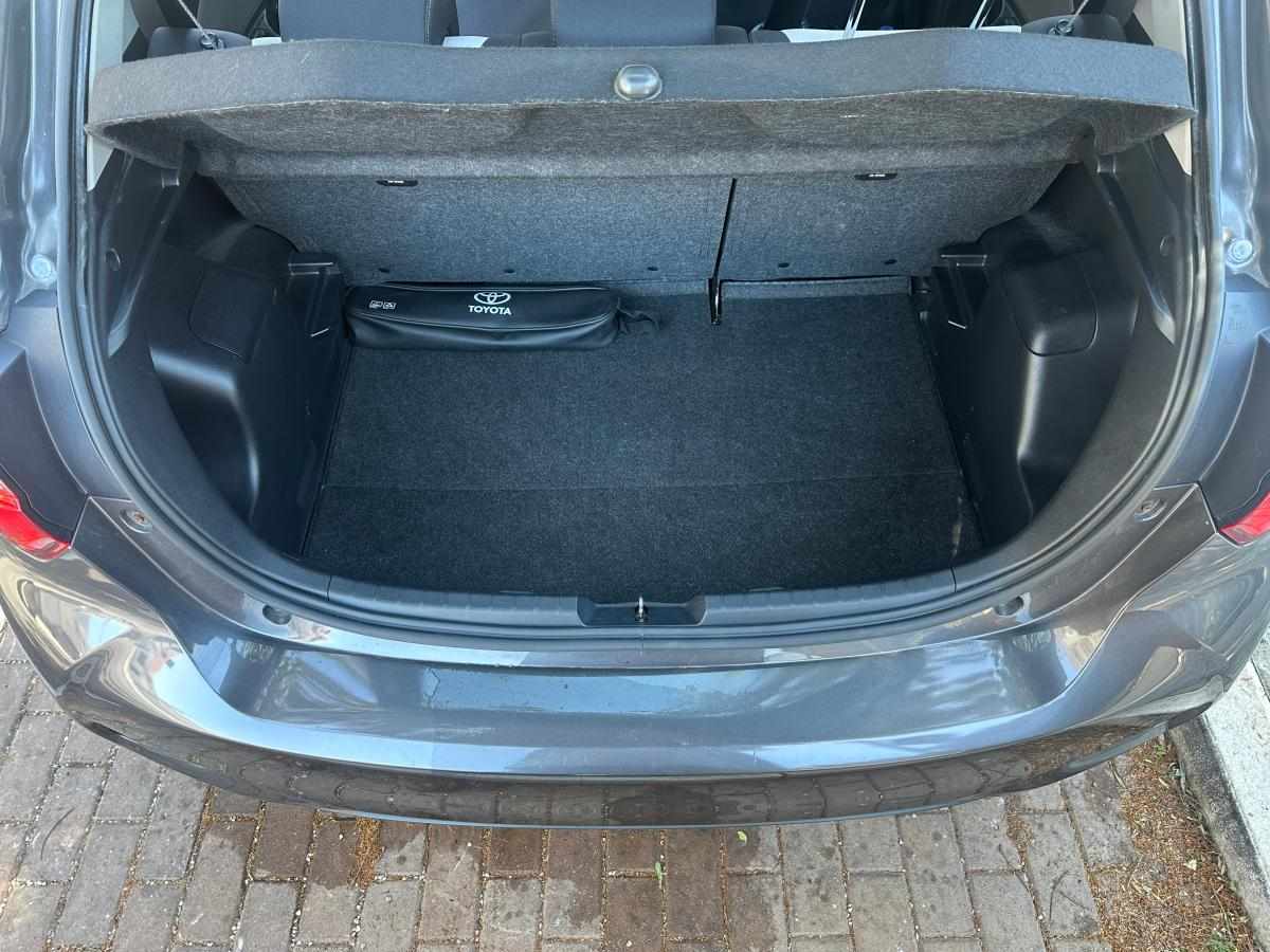 toyota-yaris-1-0-vvt-i-2017-gasolina-998cc