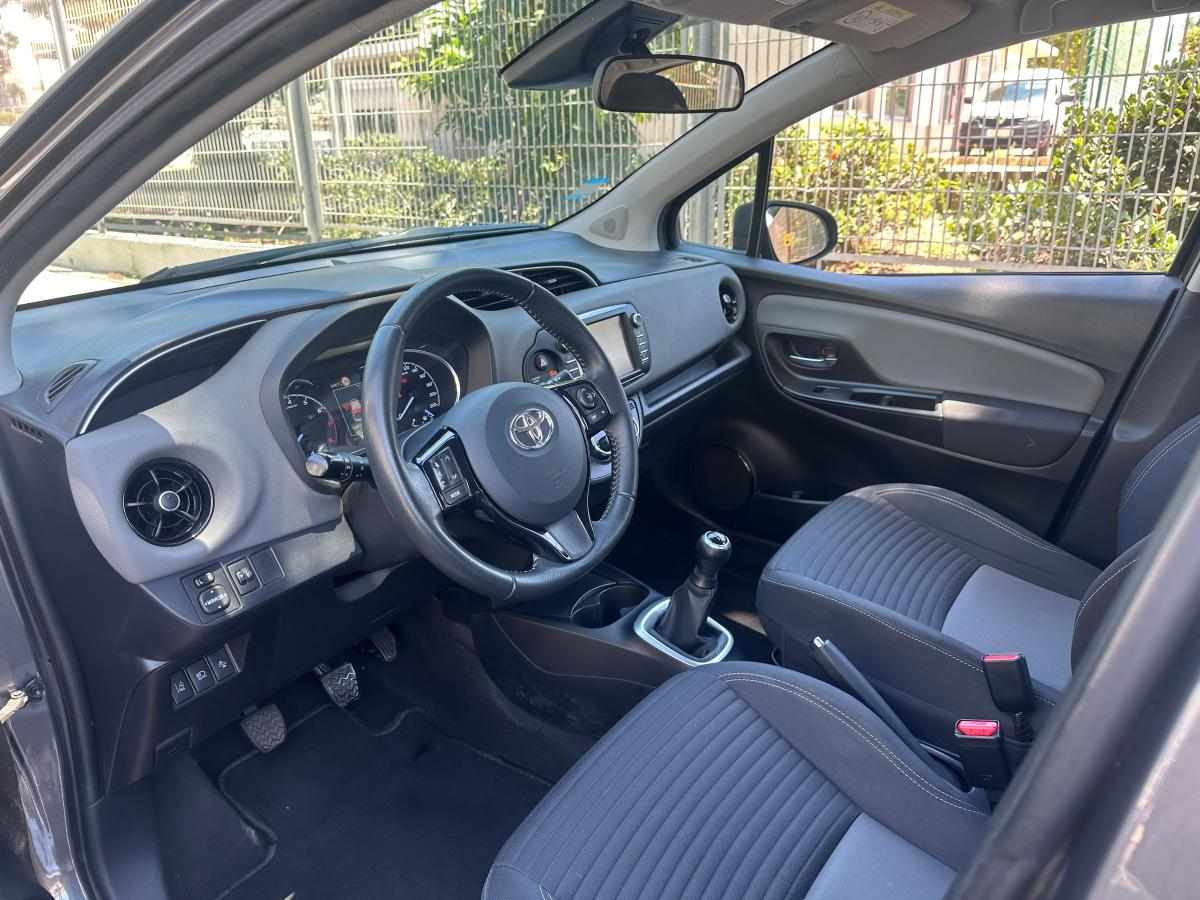 toyota-yaris-1-0-vvt-i-2017-gasolina-998cc