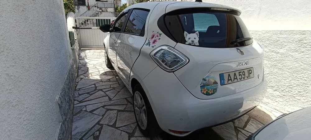 renault-zoe-r240-22-kwh-2015-eletrico