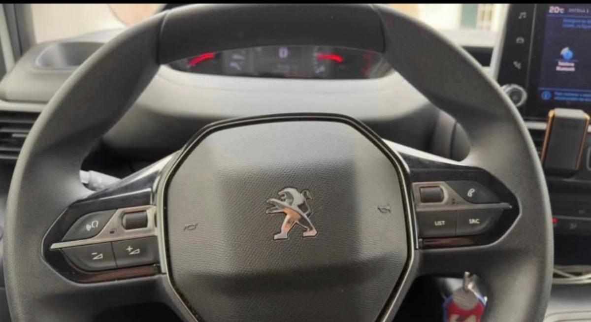 peugeot-partner-1-5-bluehdi-2023-diesel-1499cc
