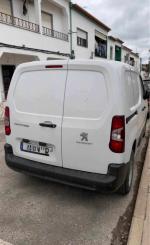 peugeot-partner-1-5-bluehdi-2023-diesel-1499cc
