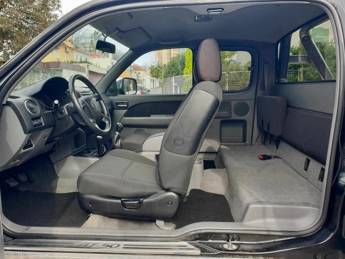mazda-serie-b-2-5-td-4wd-2006-diesel-2498cc
