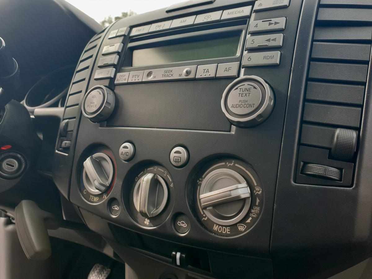mazda-serie-b-2-5-td-4wd-2006-diesel-2498cc