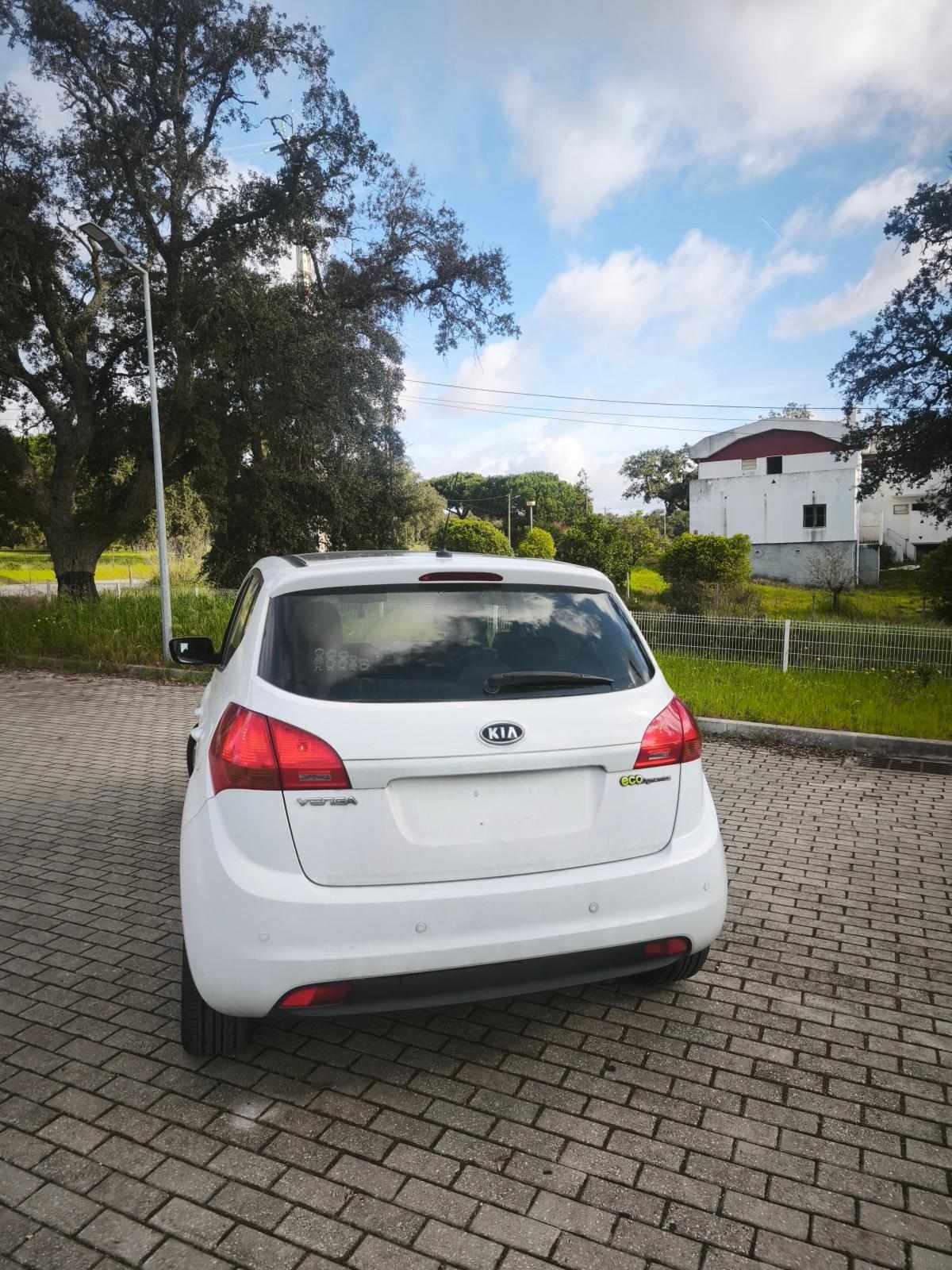 kia-venga-1-4-crdi-2010-diesel-1396cc
