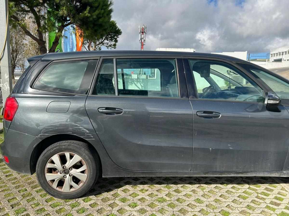 citroen-c4-1-6-hdi-2014-diesel-1560cc