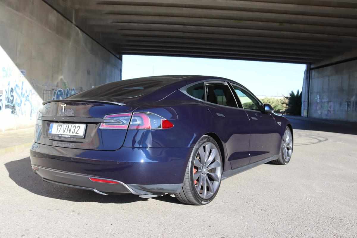 tesla-model-s-p85-2013-eletrico