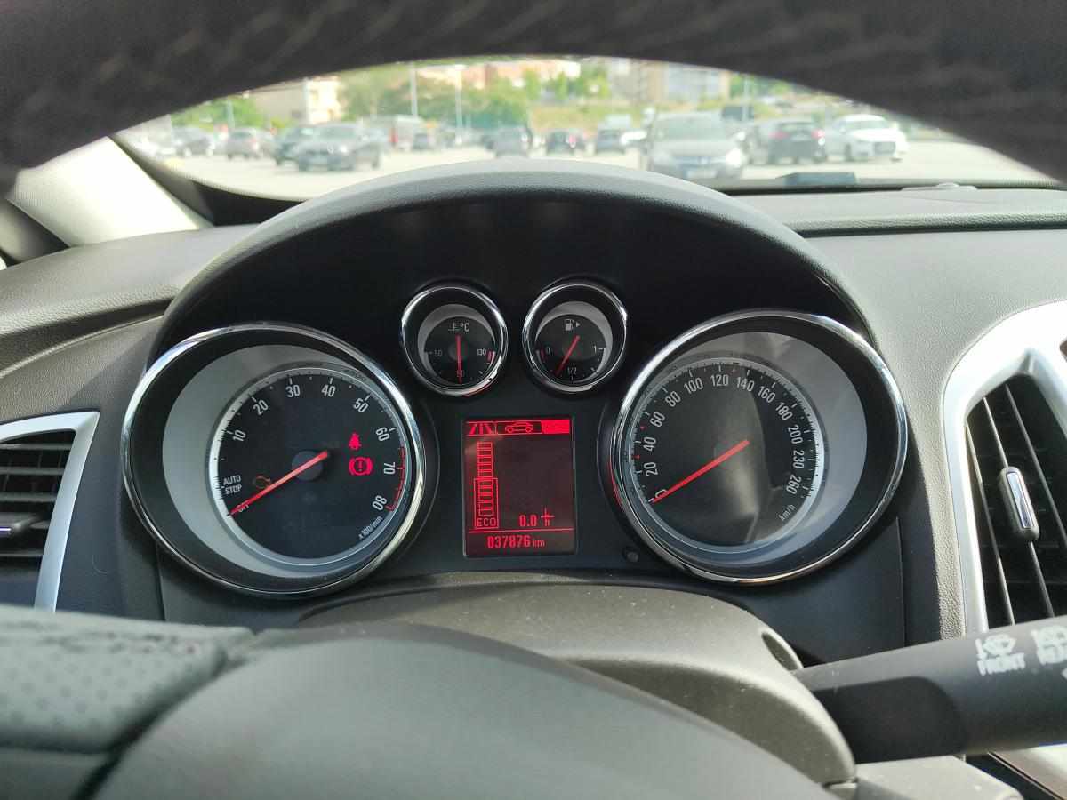 opel-astra-1-4-turbo-2015-gasolina-1364cc
