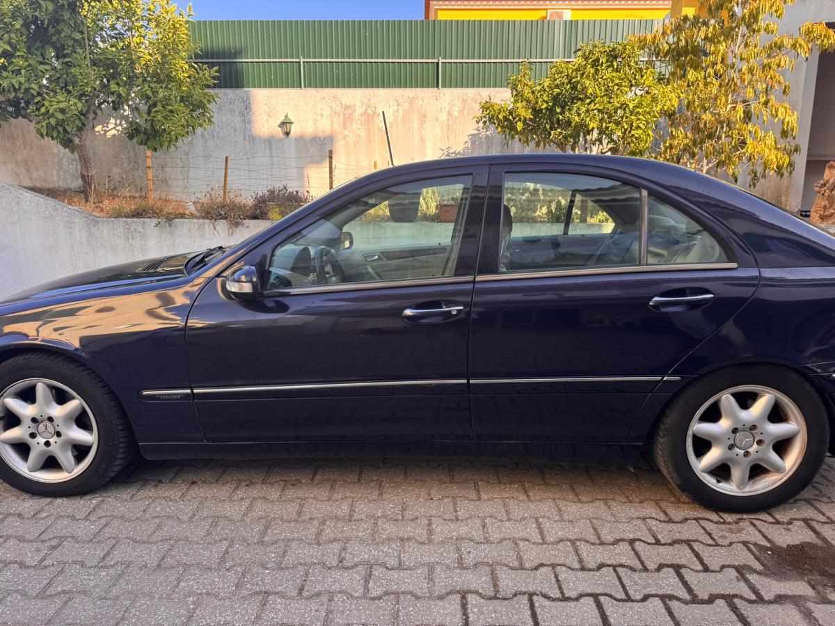 mercedes-benz-classe-c-c-270-cdi-2002-diesel-2685cc