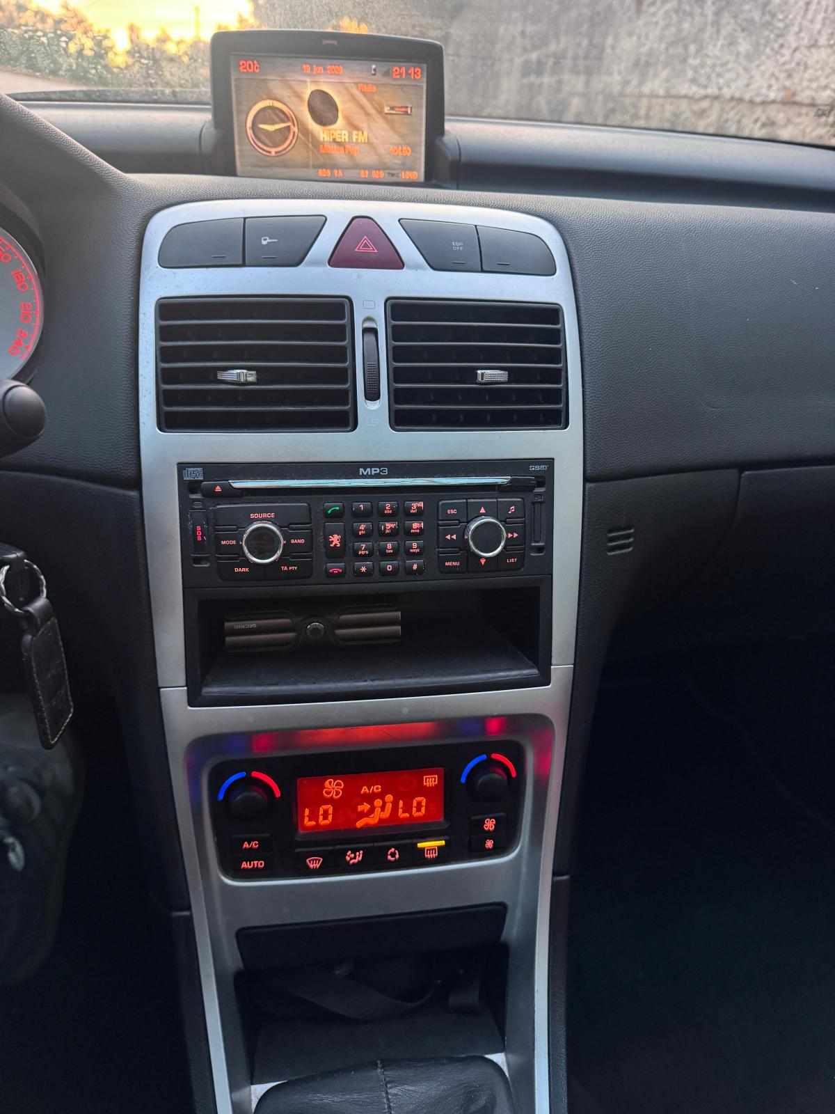 peugeot-307-1-6-hdi-2007-diesel-1560cc