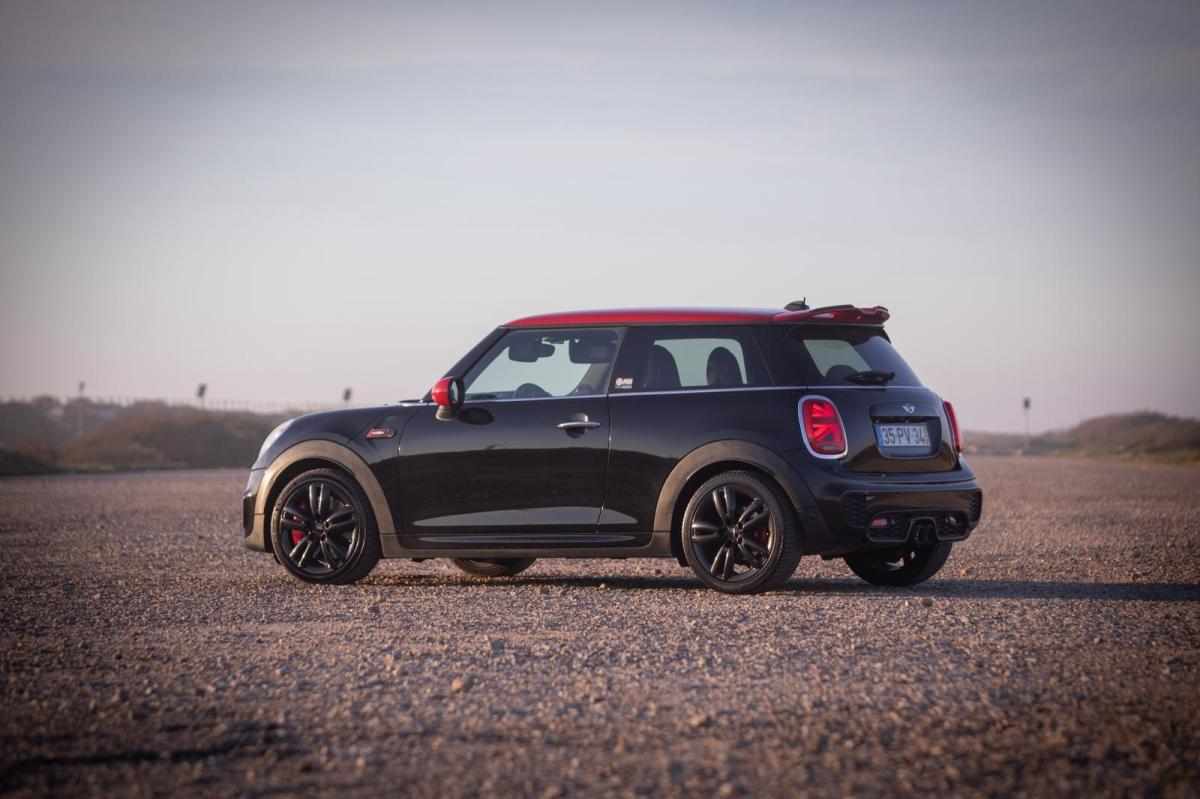 mini-hatch-2-0-2015-gasolina-1998cc