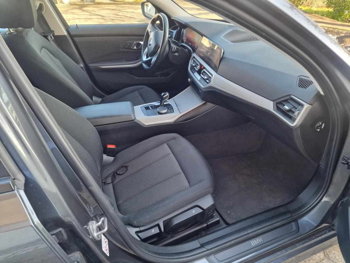 bmw-serie-3-318-d-touring-2022-diesel-1995cc