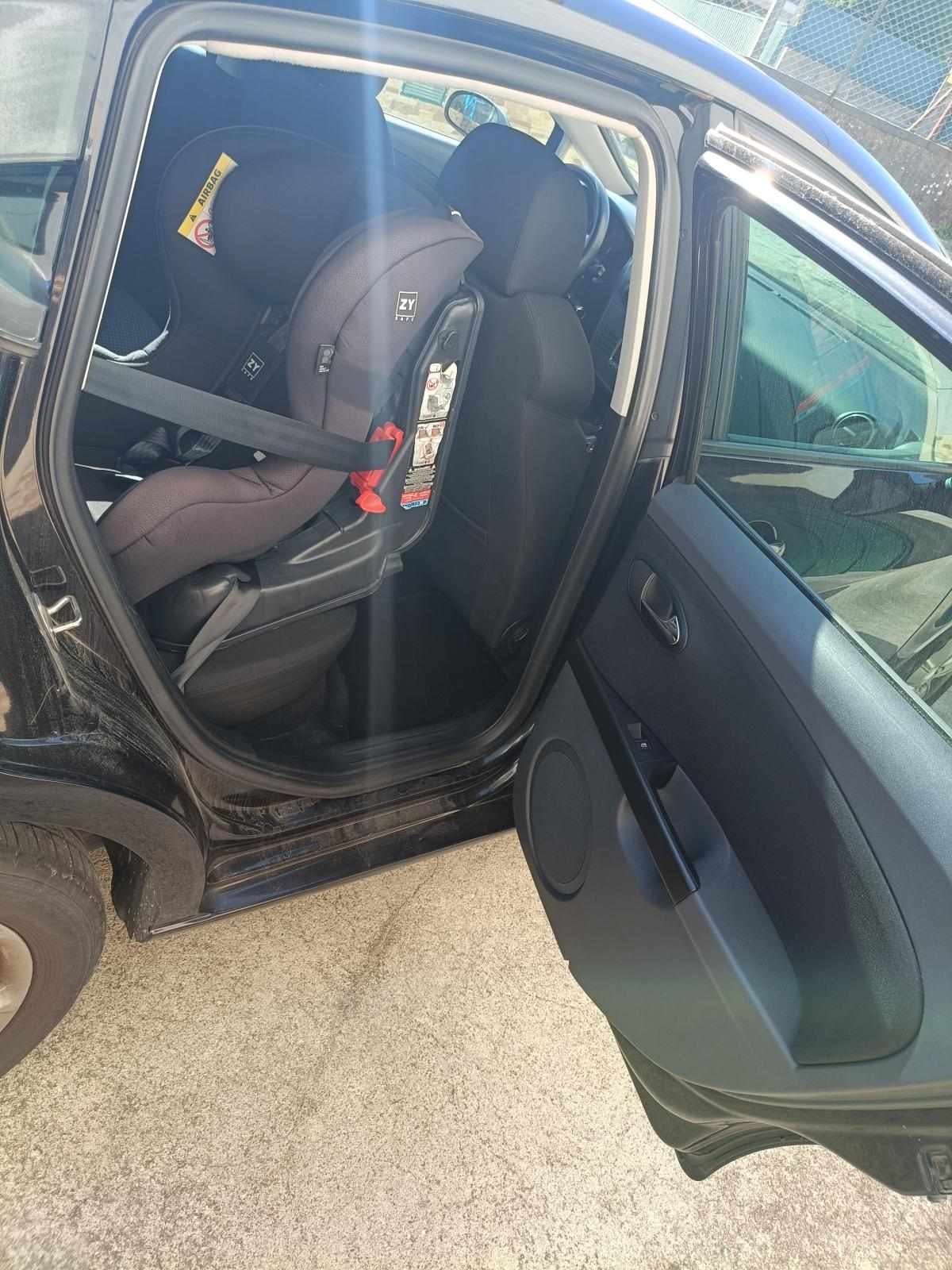 seat-leon-1-9-tdi-2009-diesel-1896cc