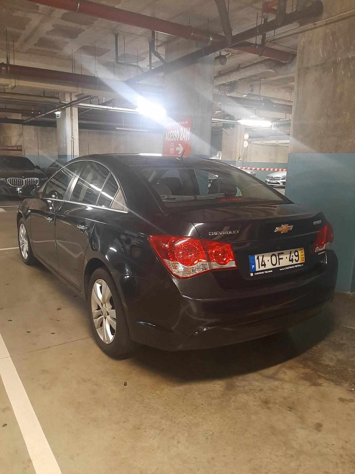 chevrolet-cruze-1-7-td-vcdi-awd-2013-diesel-1686cc