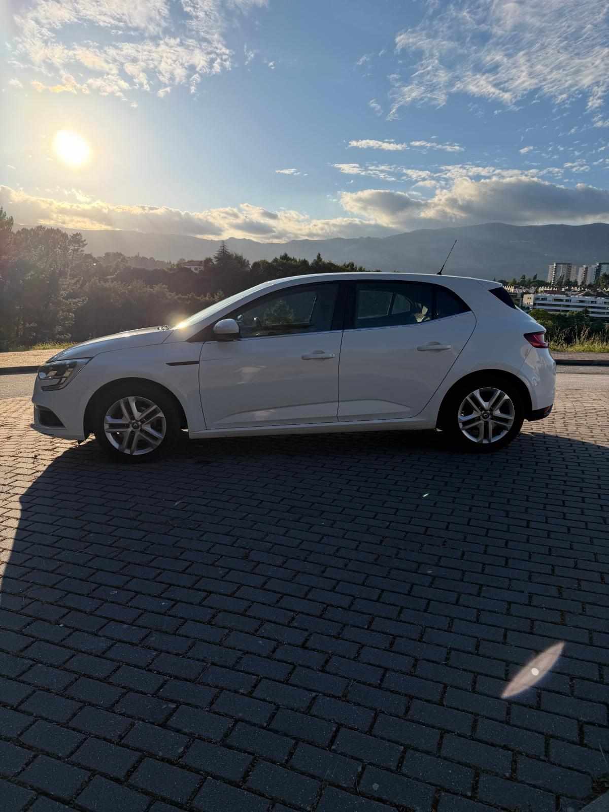 renault-megane-1-2-tce-2016-gasolina-1197cc