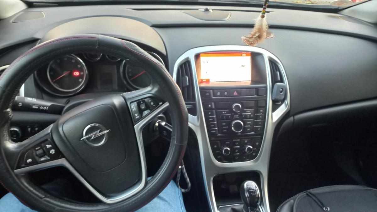 opel-astra-1-4-turbo-2014-gasolina-1364cc