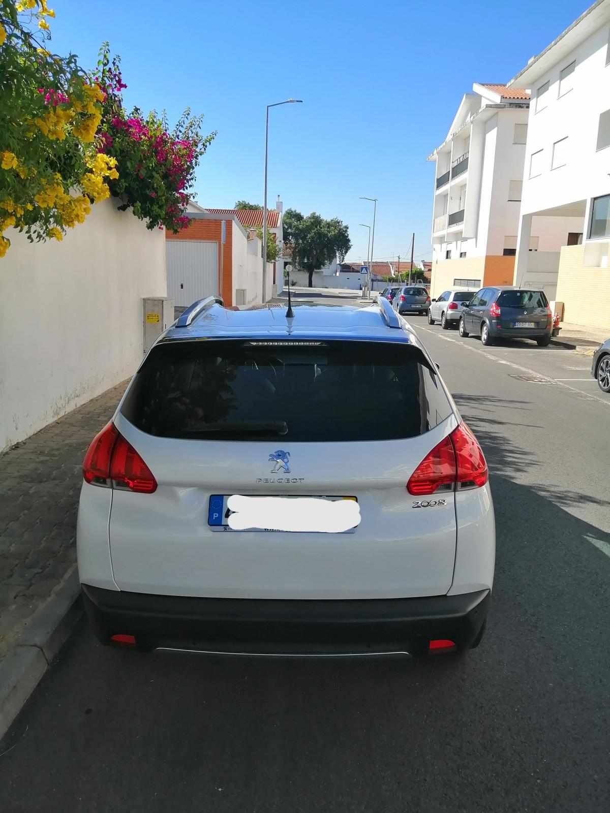 peugeot-2008-1-2-vti-2015-gasolina-1199cc